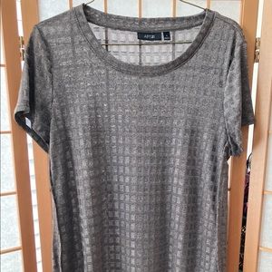 Apt. 9 Shimmer Tunic - Size Small